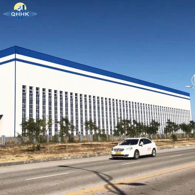 China Edificios prefabricados de acero a medida Q355 con estructura de 50 años en venta