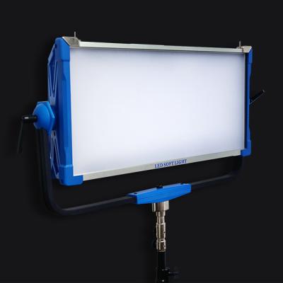 Chine Température de couleur de la lumière vidéo à distance 95Ra 2800-9990K+-300K de la lumière vidéo 300W RVB LED à vendre