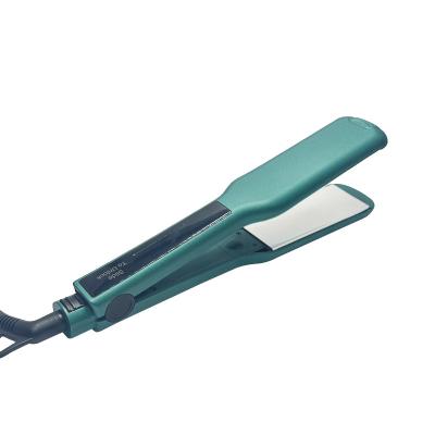 Cina Professional Ceramic Hair Straightening Iron with Titanium Gold Aluminum Plate in vendita