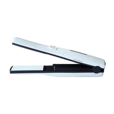 Cina BM138 white portable titanium gold aluminum plate hair straightener hair efficiency in vendita