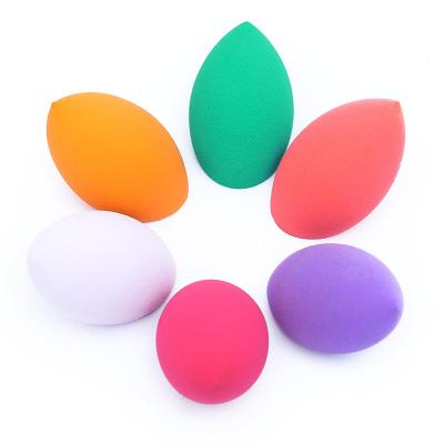 China Microfiber Beautyblender Classic Makeup Sponge Dual Layer Fuzzy Velvet Pinky Blending Sponge for sale