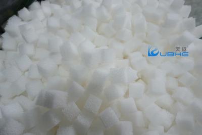 China Cube Polymer Composite Gel Biocarriers With 98% Porosity And Hanging Time Of 3-7d à venda