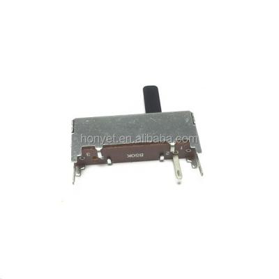 China 20mm travel solder hook slide potentiometer center click or no click for sale