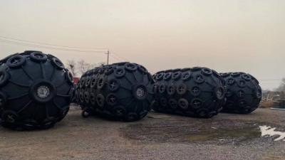 Chine Collision en caoutchouc pneumatique de Marine Dock Bumpers Fenders Anti à vendre
