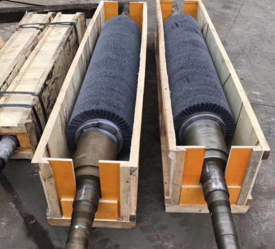 Chine Rouleau de ponçage de brosse de machine de fibre de carbone contenant le fil abrasif de carbure de silicium à vendre