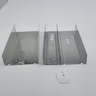 China Muchos de los más populares Pared seca U C Multi-tipo de acero galvanizado pernos para acero ligero longitud de la pared de quilla 600/1200/3000/3600mm en venta
