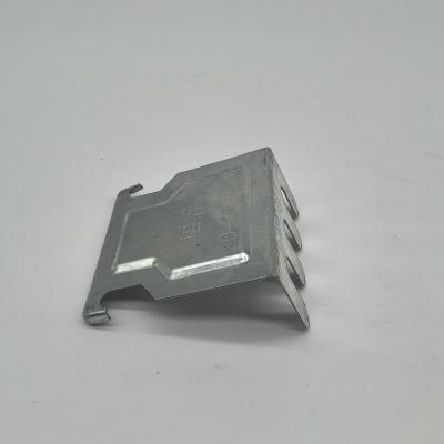 China Componentes de rejilla de techo Quilla de acero ligero con varios accesorios metálicos para el sistema de techo suspendido en venta