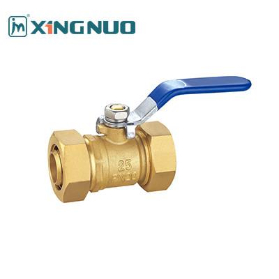 Chine Valve à bille en laiton fileté avec écrous hexagonal Fuite testée Nickel Plated Brass Ball Shut Valve avec quart de tour opération à vendre