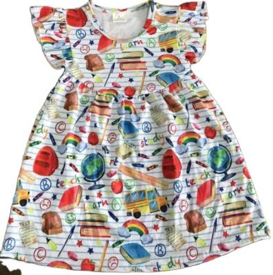China Anti-wrinkle 2021 the latest cute fashion back to school style little girl dress for sale