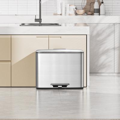 China Soft Close 2 Compartments vuilnisbak kantoor rechthoekige pedaal recycle vuilnisbak roestvrij staal voor woonkamer Te koop