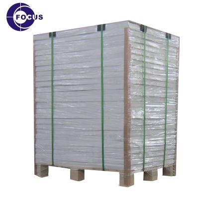 China Simplify Business Processes Straight Cut NCR Paper From 100% Virgin Wood Pulp for sale