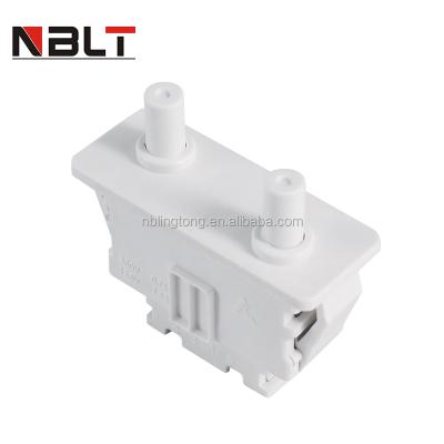 China 30Times/Min Manufactory Wholesale Momentary Fridge Switch Refrigerator Door Normally Closed Lamp Switch for sale