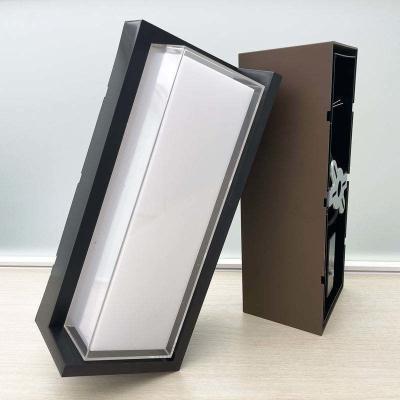 Chine Modern 24W LED extérieur monté sur le mur luminaires ménagers lampe de mur projecteur avec 1- à vendre