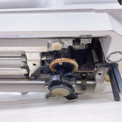 China Functional Lockstitch Sewing Machine High Speed Industrial Sewing Machine for sale