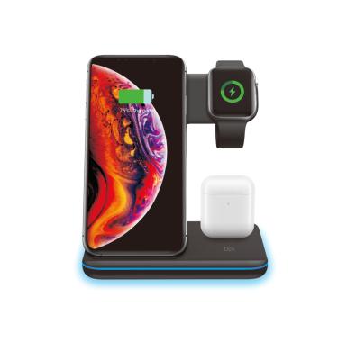 China Universal 2021 New Arrival Magnetic Type C Fast Charger Charging Device For Phone Watch Earbuds Power Station for sale