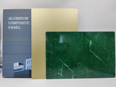 Chine L'intérieur de la feuille ACP 6,0 mm d'épaisseur Polyester couvert de couleur solide pour les boîtiers de colonnes à vendre