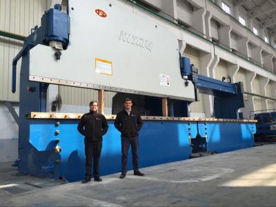 Cina Freno resistente della lamiera sottile della macchina della pressa idraulica di CNC di alta rigidità in vendita