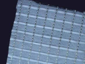 China Bitumen Coated PET Geotextile Geocomposited With Fiberglass Geogrid for sale