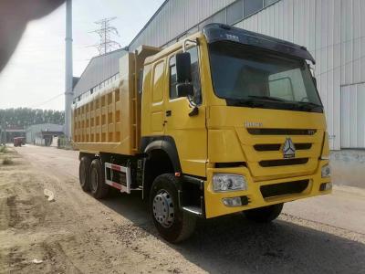China 10 Wheeler Sinotruk HOWO Caminhão de descarga Caminhão de descarga de cor amarela 6X4 Caminhão de mineração para descarga à venda