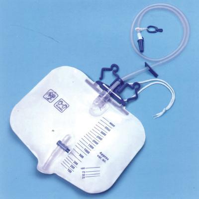 China Sterile Luxury Disposable PVC Urine bag2000ml for sale