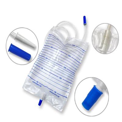 China PVC Disposable Medical Urine Bag With Pull Push Valve for sale