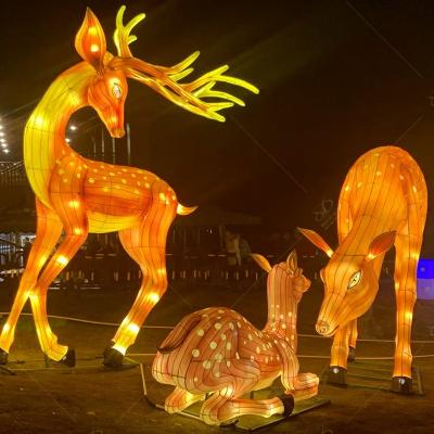 China Exquisite Colored Lanterns Art Steel Frame For Festive Decoration for sale
