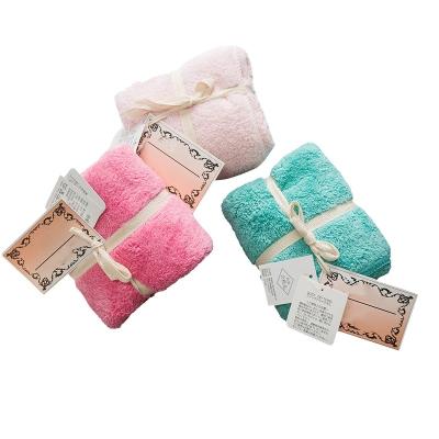 China 34*80 Solid Color Coral Velvet Sustainable Water Absorption With Polyester Suede Sports Towel for sale
