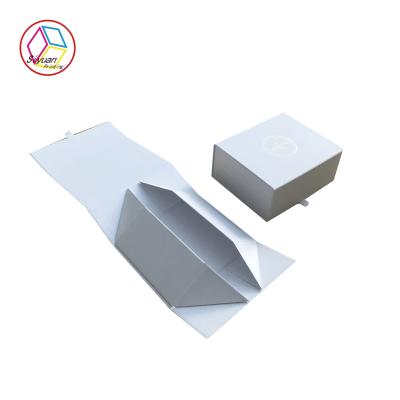 China Gift+Boxes Handmade Magnetic Collapsible Gift Box Packaging for sale