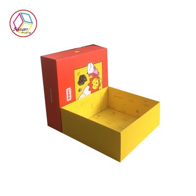 China Recyclable Custom Cardboard Christmas Gift Boxes for sale