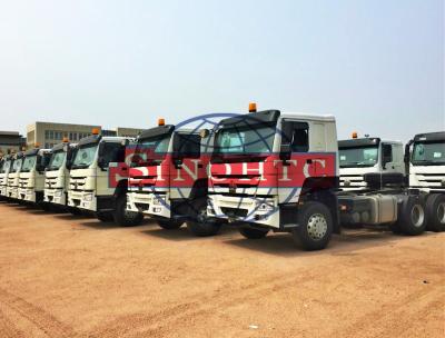 Cina Tonnellate automatiche di carico utile dei camion 40 - 80 del trattore di HOWO di carrozza di capacità HW76 in vendita
