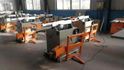 Китай Деревянный разделочный стол 60HZ увидел автомат для резки панели Cnc с переменной скоростью продается