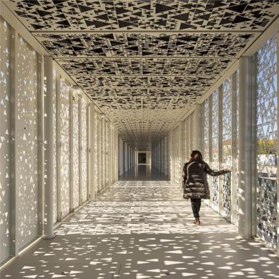 China Interior Perforated Metal Panel 1000x1000mm Laser Cut Carved 2.5mm Thickness for sale
