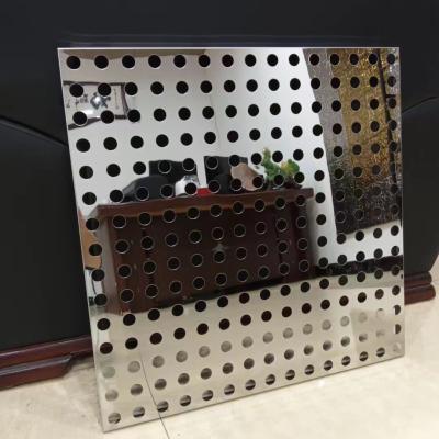 China 20mm Stainless Steel Ceiling Panel Mirror 304 Perforated Clip In Ceiling for sale