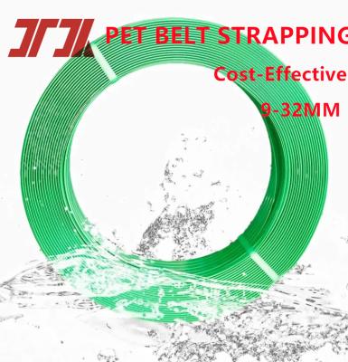 China Hoogsterke PET-verpakkingsband met heldere transparante kleur en dubbele reliëf 5 mm tot 19 mm breed voor automatische en handmatige toepassingen Te koop