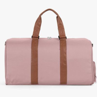 China Customized Weekender Bag Customized Duffel Bag New To Shoe Compartment Travel Bag White Pink for sale
