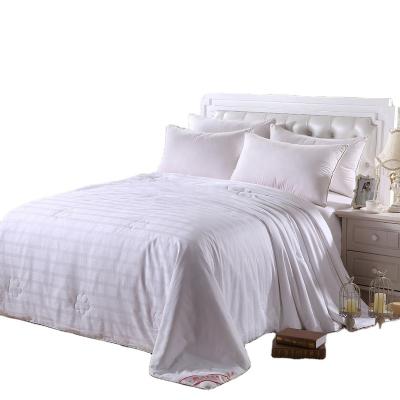 China Custom four seasons tussah silk pure quilt for sale