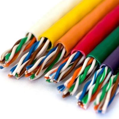 Chine Veste personnalisable 0.95mm 4 paires 305m Cat5e LAN Cable à vendre