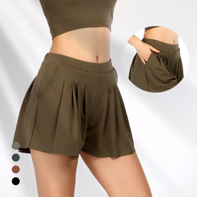 China Women Gym Yoga Fitness Antibacterial Shorts Pleated Sports Booty Quick Dry Shorts for sale