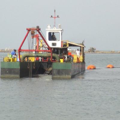 China Cummins or Mitsubishi Engine Diesel Dredgers with Testing Empty Running Before Ex- for sale
