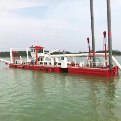 Chine Bateau de drague à aspiration de dragage avec 100 kW de puissance de tête de coupe et une capacité de 500 m3/h à vendre