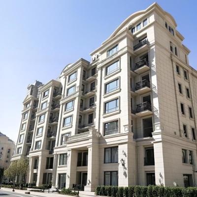 China High Light Transmission and Eco-Friendly UV Resistant Glass for Weather Resistance for sale