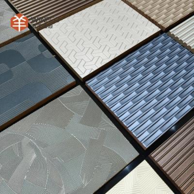 Chine Panneaux de placage en relief décoratif pour revêtements muraux intérieurs 2400 mm à vendre