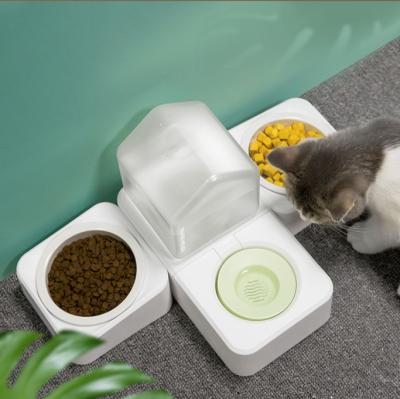 China Automatic Pet Water Feeder Food Feeder Fountain, Dog Water Drink Bottle Pet Water Dispenser for sale