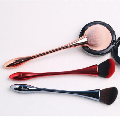 China Angular Blush Fisman High Quality Powder Blender Cosmetic Makeup Brush With Plastic Wooden Handle Makeup Brush for sale