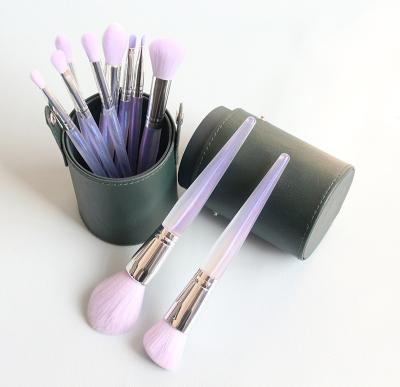 China High Quality Purple Logo Makeup Brush Set Custom Fan Brush Fisman OEM Makeup Brush for sale
