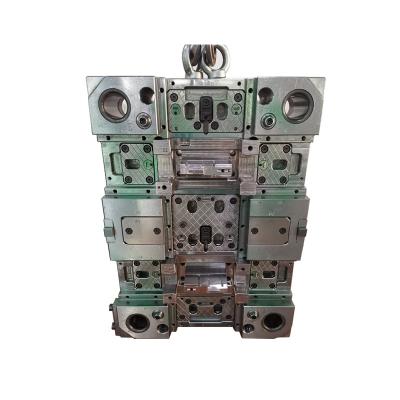 China Moldeos por inyección plásticos de MEUSBURGER SKD61 para la industria electrónica en venta