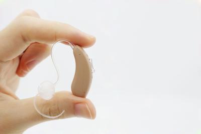 Chine Retone China digital mini sound amplifier with rechargeable digital case price sale advanced hearing aids à vendre