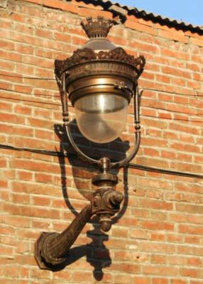 Chine Décoration rétro Poteaux lumineux en fonte Éclairage murale Poteaux lumineux de rue antiques à vendre