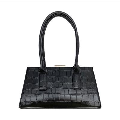 China Fashion New Fashion Ladies Shoulder Bag Temperament Messenger Bag Small Crocodile Pattern Hand Clip Bag for sale
