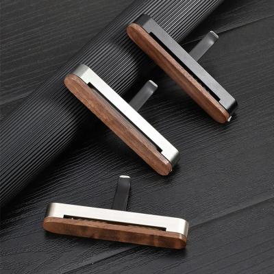 China Difusor de aroma de automóvil de logotipo personalizado Perfumador duradero de madera natural en venta